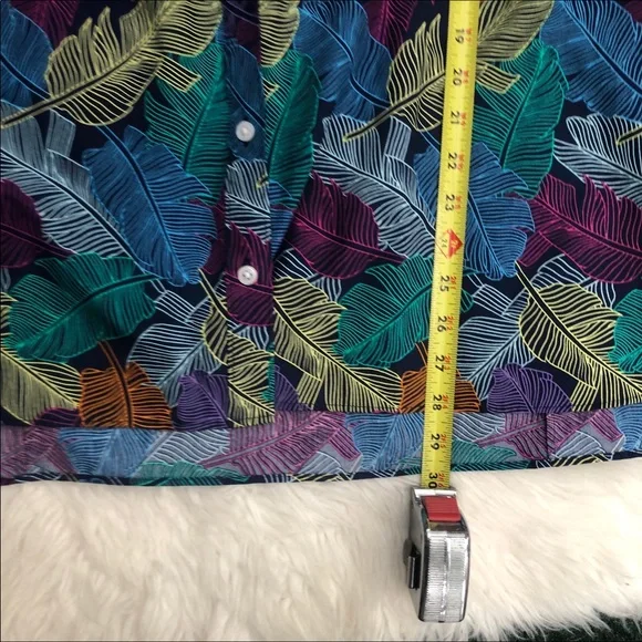 Lands End Deep Sea Navy Palm No Iron Top - Picture 9 of 12